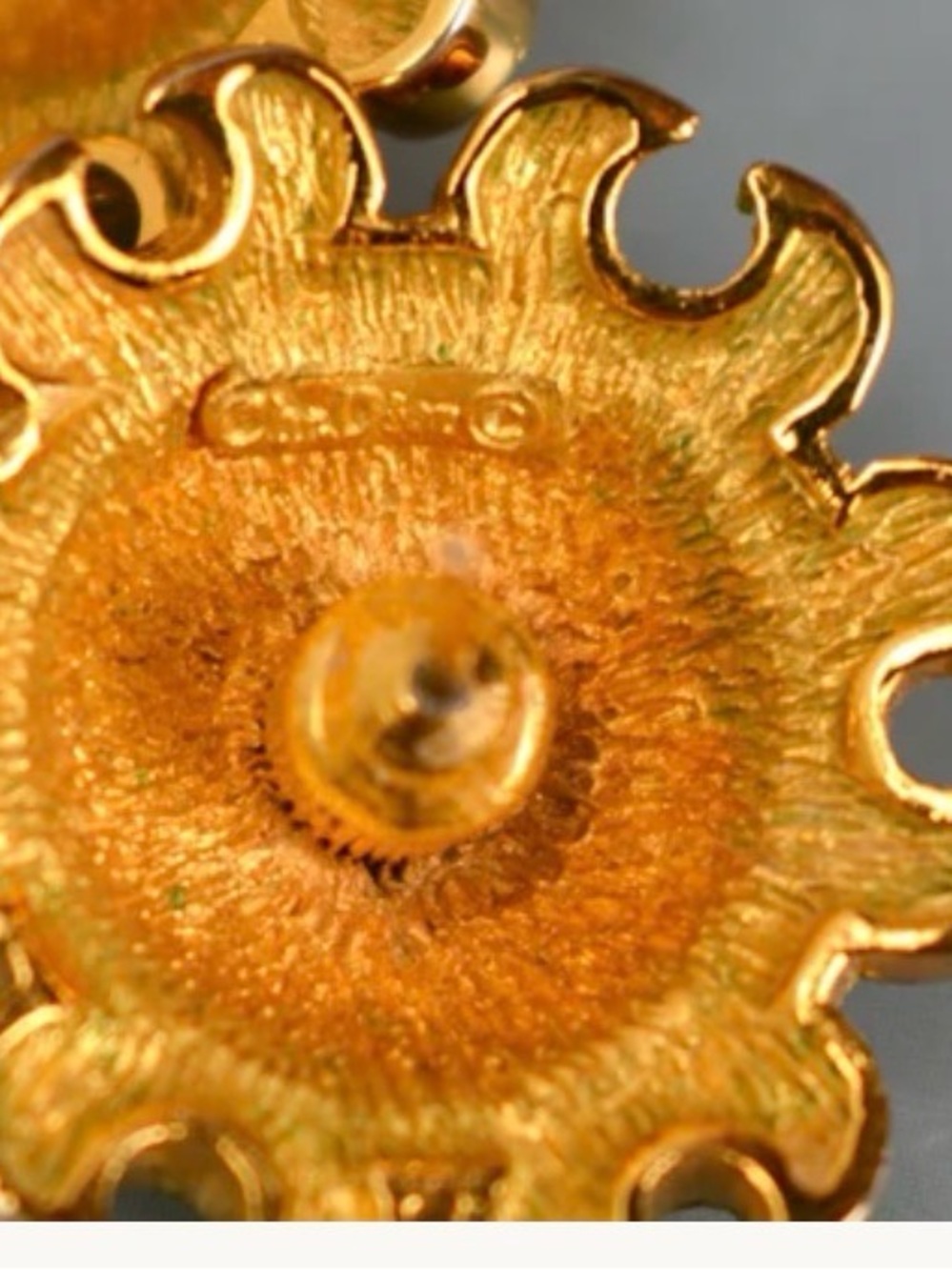 Dior Gold Sun Moon pierced Earrings - Picture 4 of 4